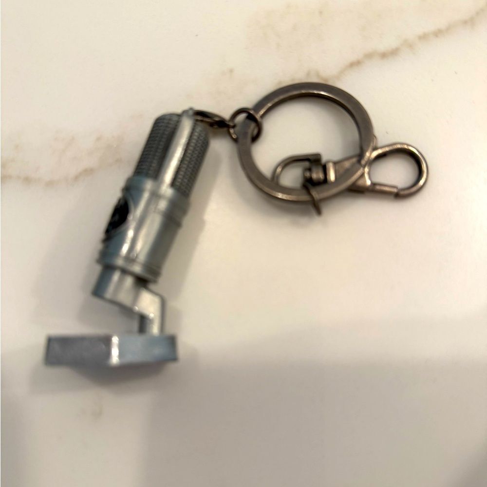 Silver Microphone Keychain - Picture 2 of 5
